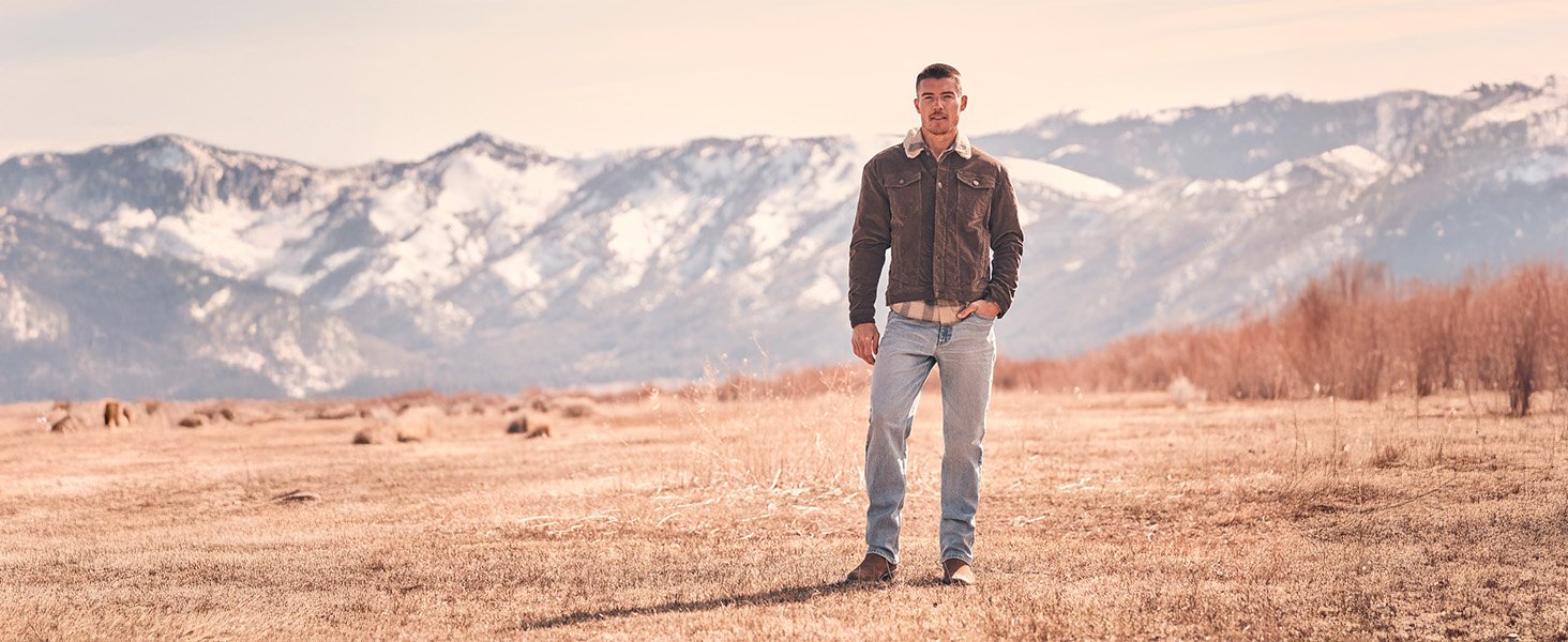 Free-To-Stretch Relaxed Fit Jean